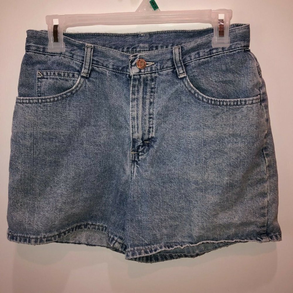 Riders 28" Waist Light Wash High Rise Flat Front Denim Mom Jean Shorts Pockets